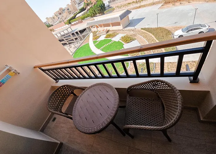 Aldau Escape 2 - Downtown Apartment